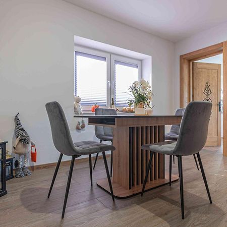 Apartamenty Tatrzanskie Wzgorze Poronin Exterior foto