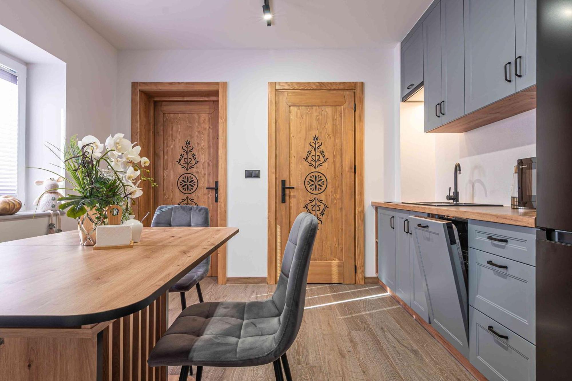 Apartamenty Tatrzanskie Wzgorze Poronin Exterior foto